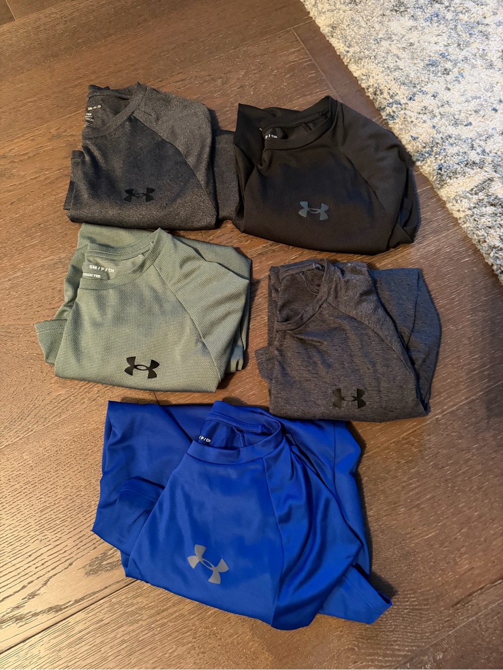 5 under armour tech tee shirts